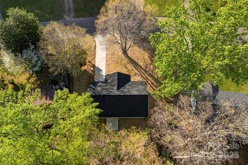 Property image 2 at 551 Belfast Drive, Gastonia, NC 28052