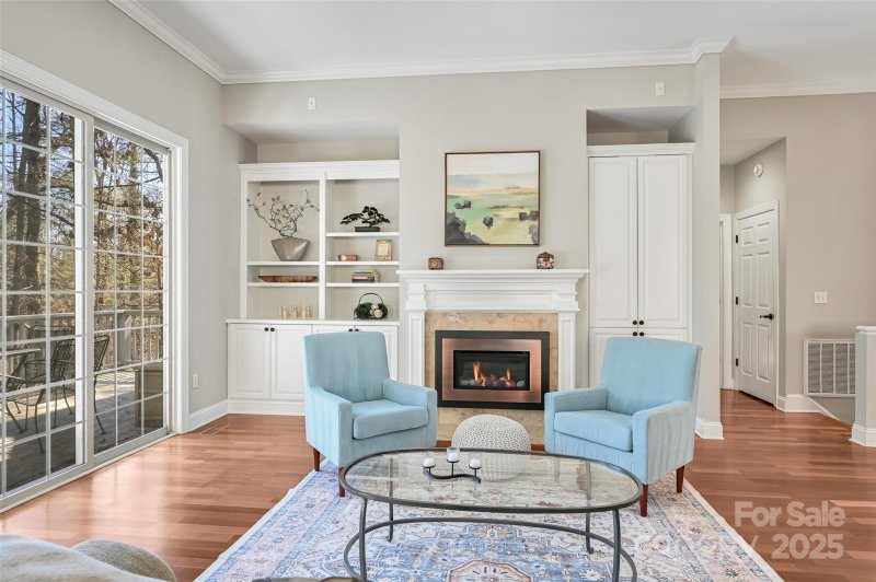 Property image 5 of 43 S Kuykendall Court in Dunroy On Rutledge, Hendersonville, NC 28739