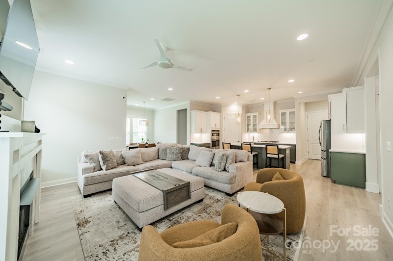 Property image 4 of 17150 Sand Bank Road in North Reach, Charlotte, NC 28278