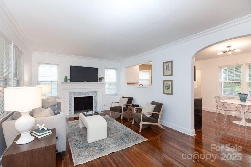 Property image 3 at 3015 Carol Avenue, Charlotte, NC 28208