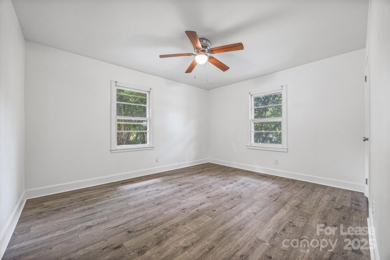 Property image 5 at 3714 Carlyle Drive, Charlotte, NC 28208