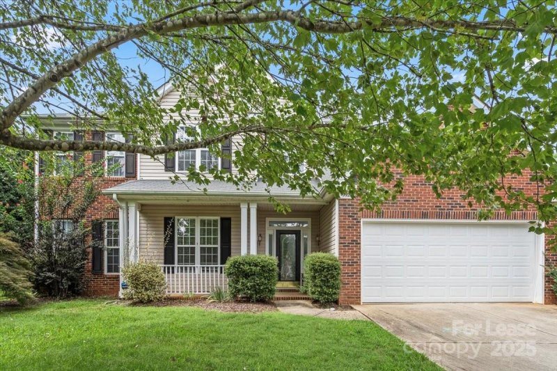 Property image 2 of 9920 Eden Hall Court in Southampton, Charlotte, NC 28277