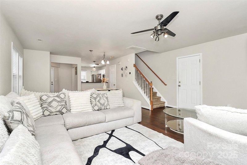 Property image 3 at 7707 Brisbane Court, Charlotte, NC 28215