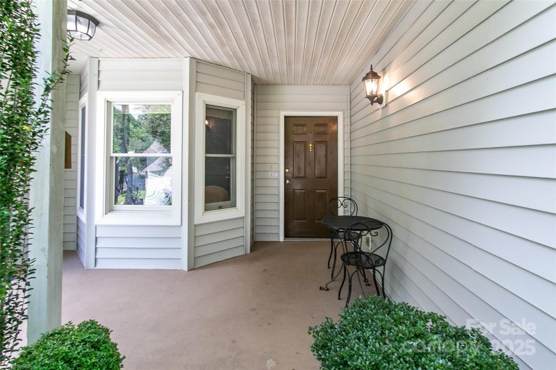 Property image 3 of 132 Fox Cross Drive in Deerlake Village, Brevard, NC 28712