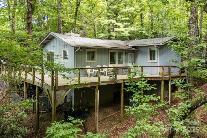 Property image 2 at 15 Rambling Creek Road, Hendersonville, NC 28739