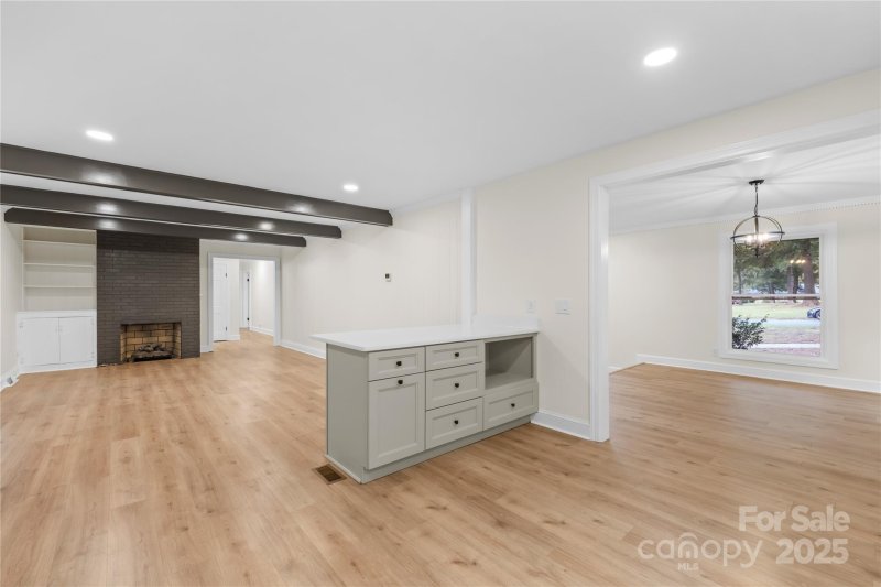 Property image 2 at 1120 Crestview Avenue, Salisbury, NC 28144