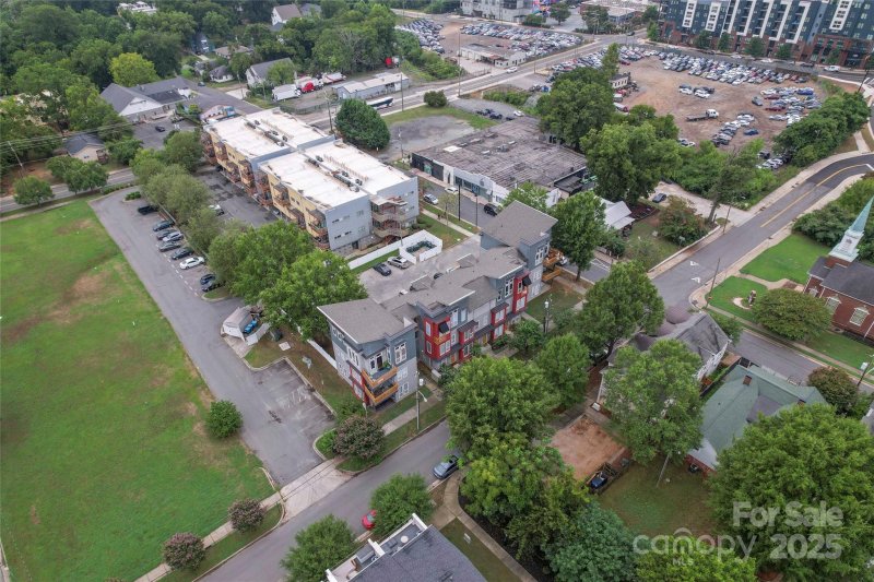 Property image 3 of 1204 N Caldwell Street in Optimist Park, Charlotte, NC 28206