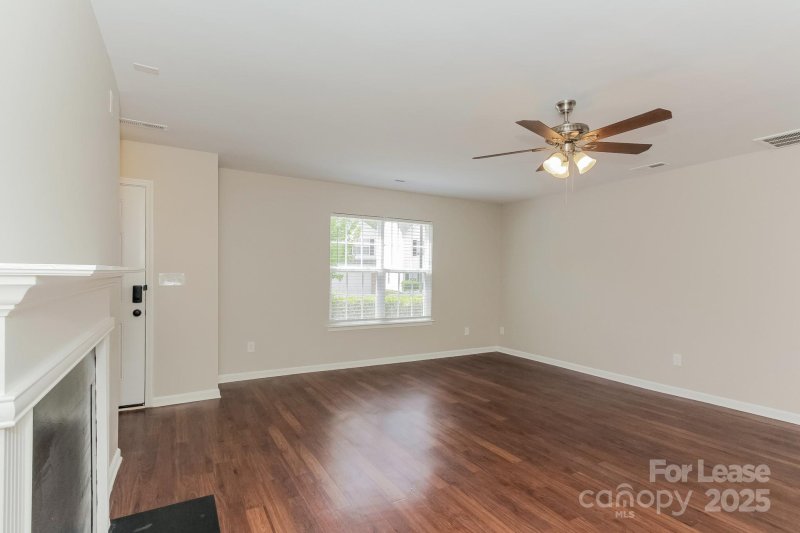 Property image 4 at 3135 Reid Brook Lane, Charlotte, NC 28208