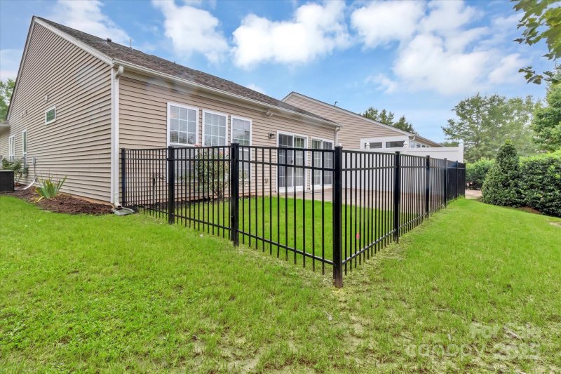Property image 3 of 3911 Yosemite Way in Sun City Carolina Lakes, Fort Mill, SC 29707