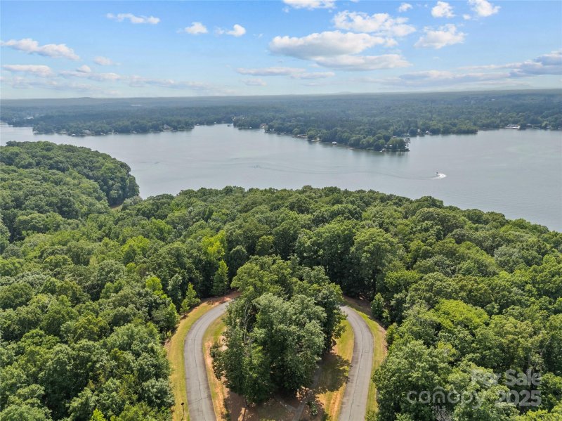 Property image 2 at 13712 Sage Thrasher Lane, Charlotte, NC 28278