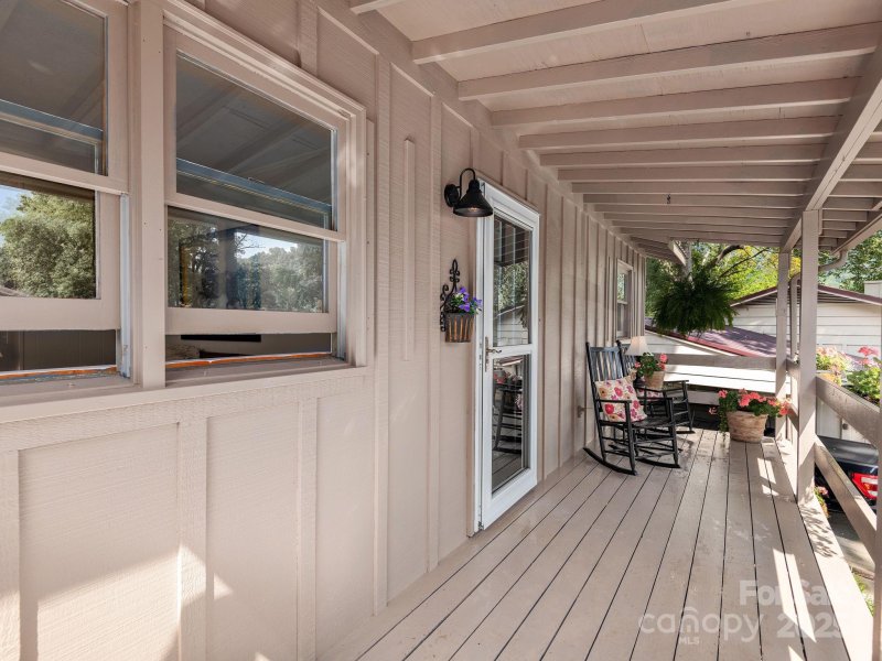 Property image 2 of 54 Brookside Lane in Raven Ridge, Maggie Valley, NC 28751