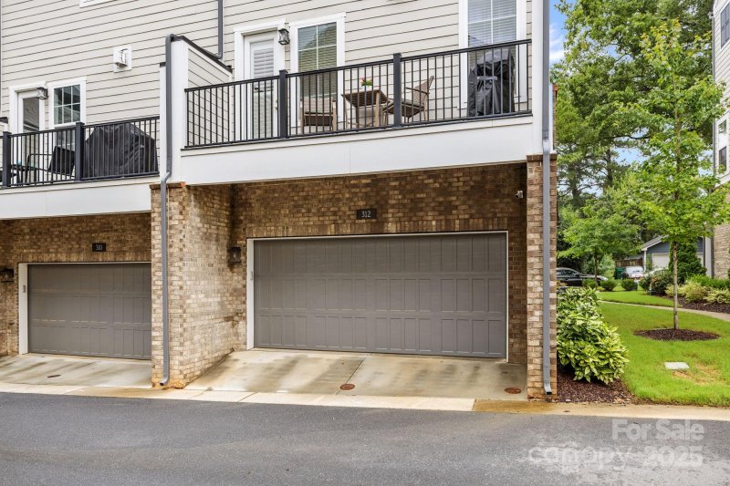 Property image 5 at 312 N Dotger Avenue, Charlotte, NC 28204