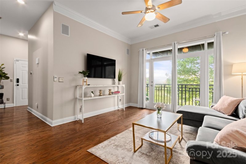 Property image 5 at 755 Garden District Drive, Charlotte, NC 28202