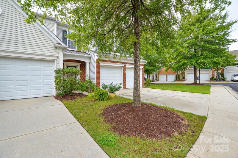 Property image 3 of 9908 Fallon Trace Avenue in Blakeney Preserve, Charlotte, NC 28277