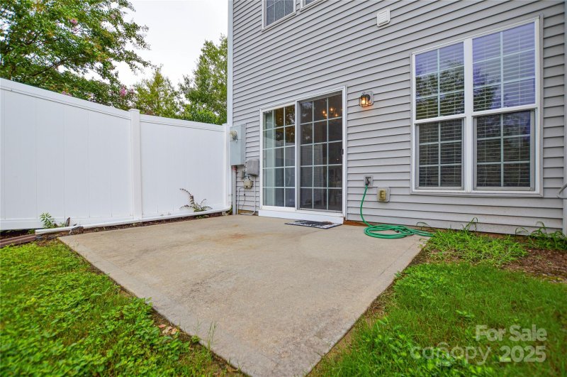 Property image 5 of 9908 Fallon Trace Avenue in Blakeney Preserve, Charlotte, NC 28277