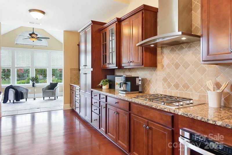 Property image 4 at 6011 Berewick Commons Parkway, Charlotte, NC 28278