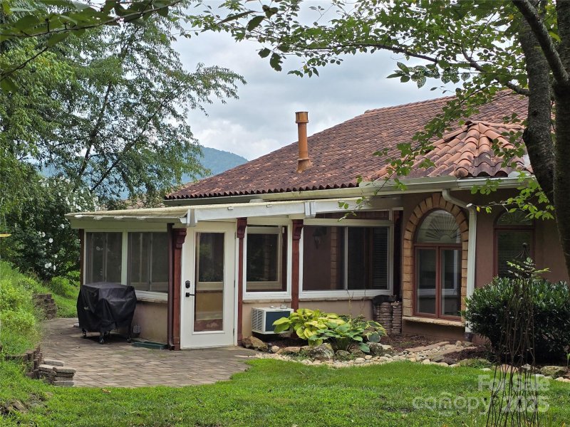 Property image 3 of 26 Ocaso Drive in Bonito Ocaso in Crowell Farms, Asheville, NC 28806