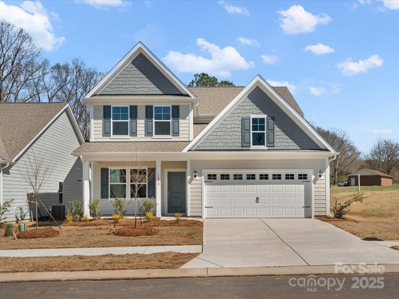 1018 Puddle Pond Road