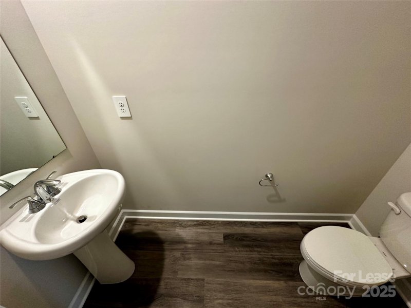 Property image 4 at 6126 Starview Terrace, Charlotte, NC 28216