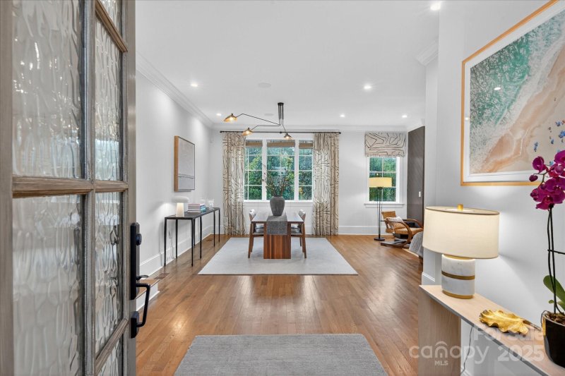 Property image 4 of 903 Mcdonald Avenue in Dilworth, Charlotte, NC 28203