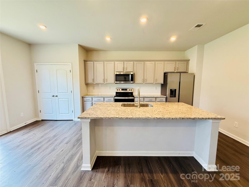 Property image 4 of 2108 Blue Sky Meadows Drive in Blue Sky Meadows, Monroe, NC 28110