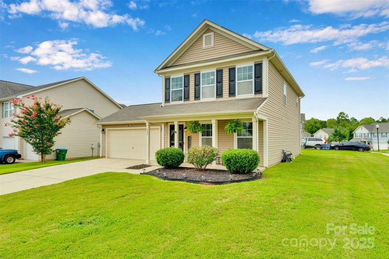 Property image 2 at 400 Landis Oak Way, Landis, NC 28088