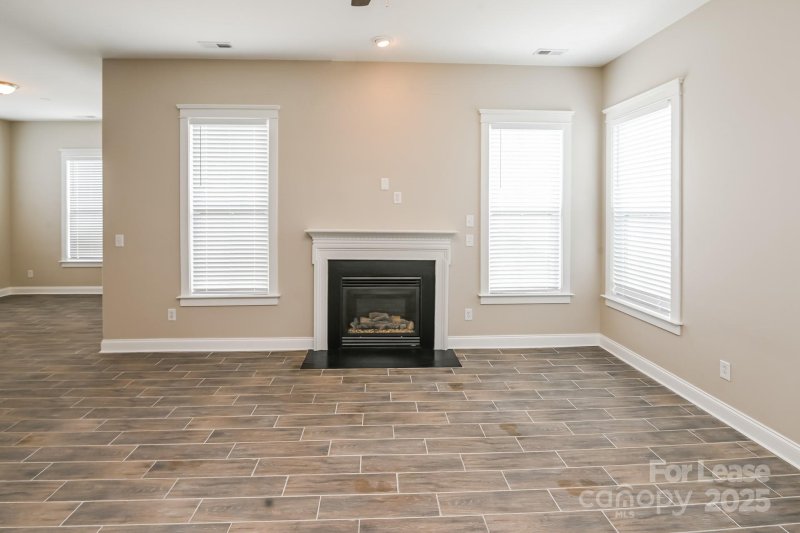 Property image 3 at 9909 Grier Springs Lane, Charlotte, NC 28213