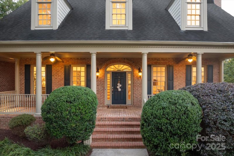 Property image 3 at 9017 Man Of War Drive, Waxhaw, NC 28173