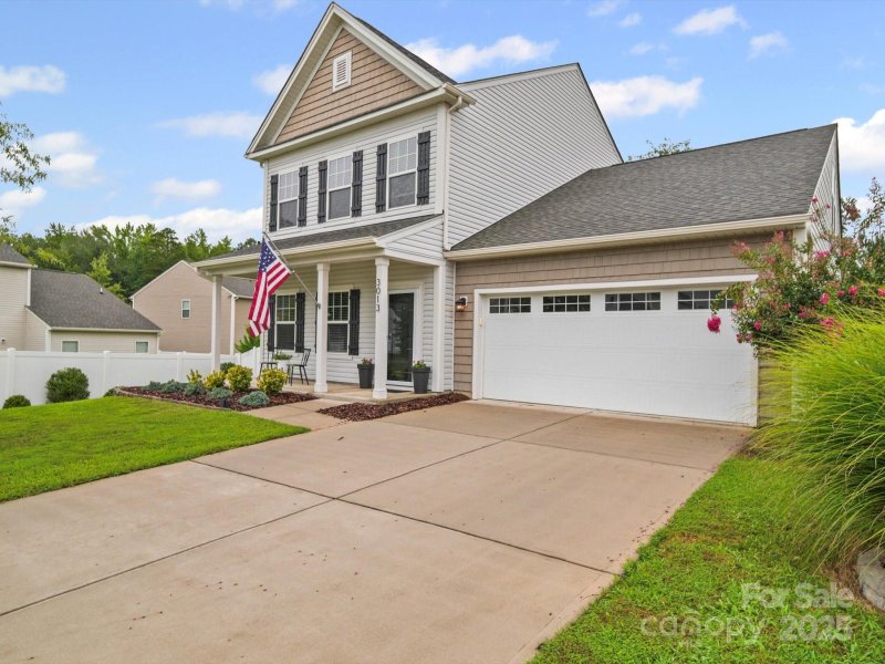 Property image 3 of 3013 Riker Street in Oaks At Clover, Clover, SC 29710