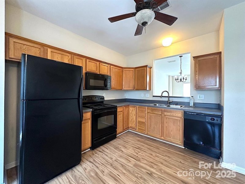 Property image 3 of 15683 King Louis Court in Kingsley, Charlotte, NC 28277