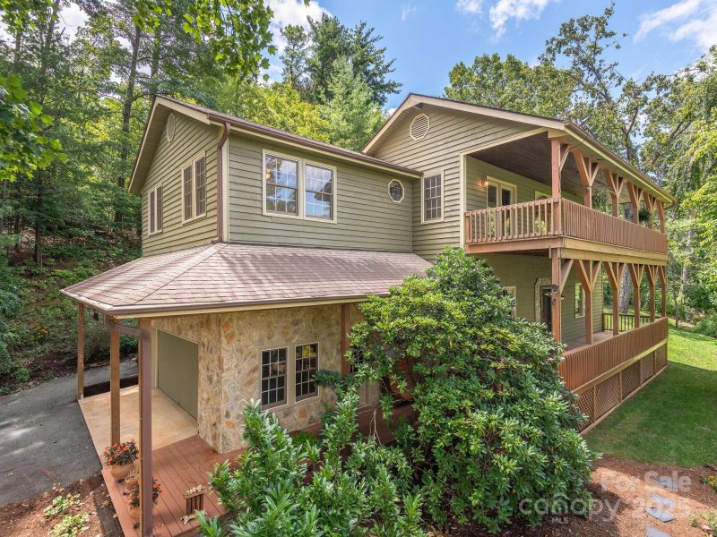 Property image 2 at 12 Sunny Ridge Drive, Asheville, NC 28804