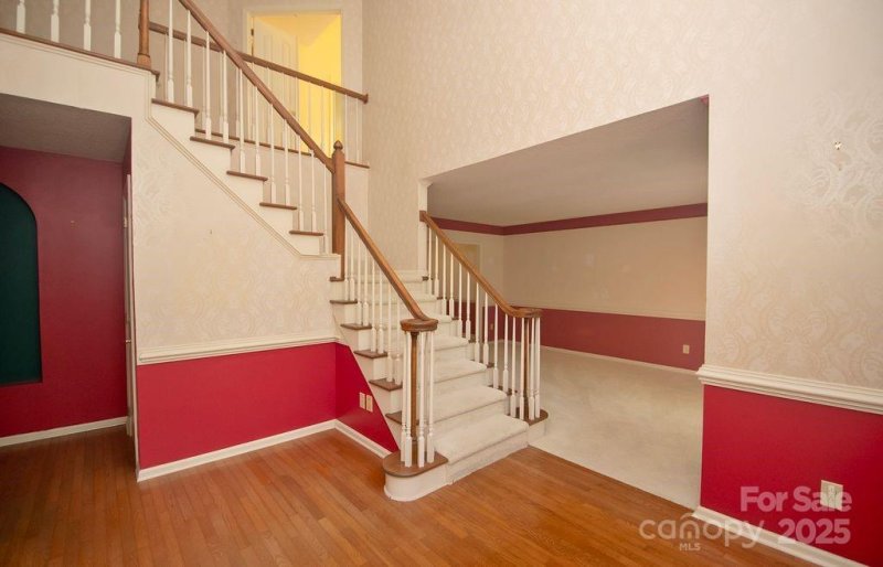 Property image 4 at 3404 Pondview Lane, Charlotte, NC 28210