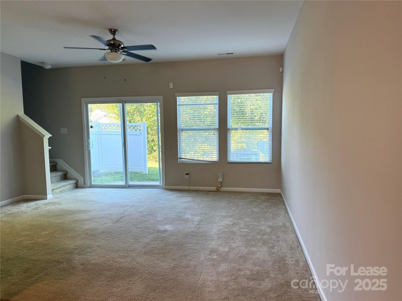 Property image 3 of 2527 Early Flight Drive in Mallard Lake, Charlotte, NC 28262