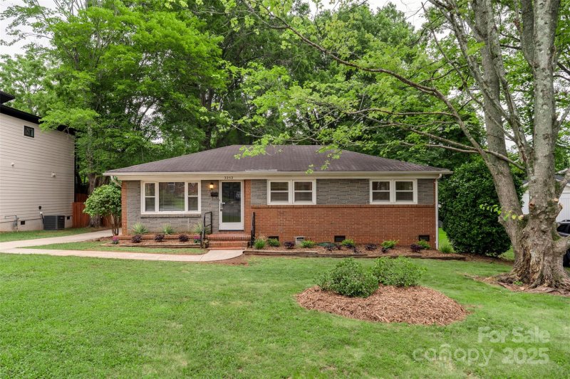 Property image 3 at 3252 Brixton Court, Charlotte, NC 28205