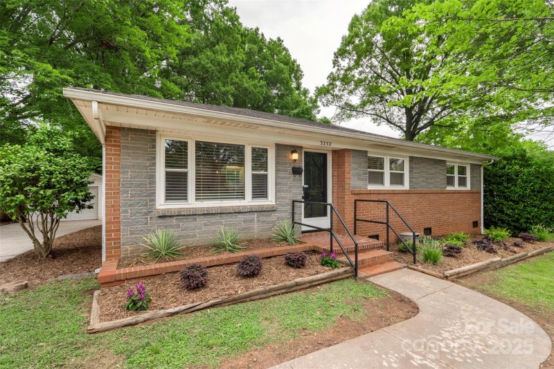 Property image 5 at 3252 Brixton Court, Charlotte, NC 28205