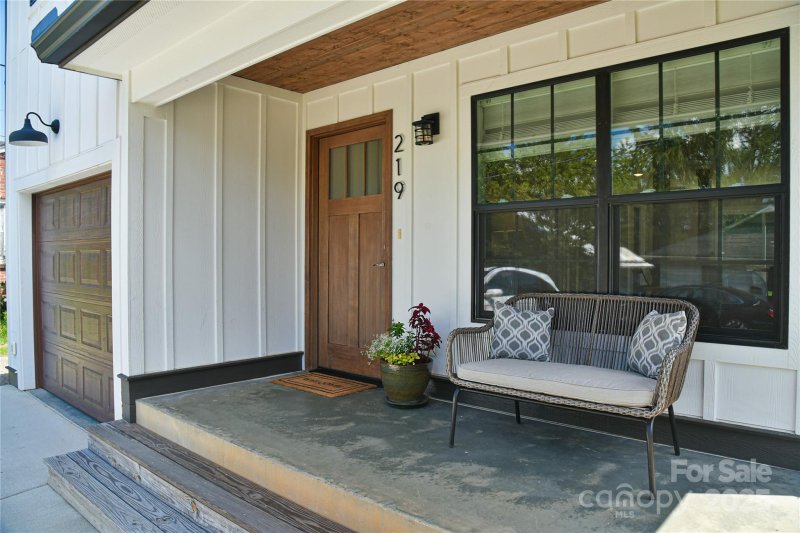 Property image 2 of 219 Fayetteville Street in West Asheville, Asheville, NC 28806