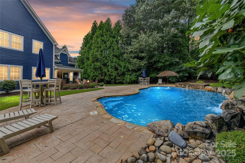 Property image 2 at 18517 Rollingdale Lane, Davidson, NC 28036