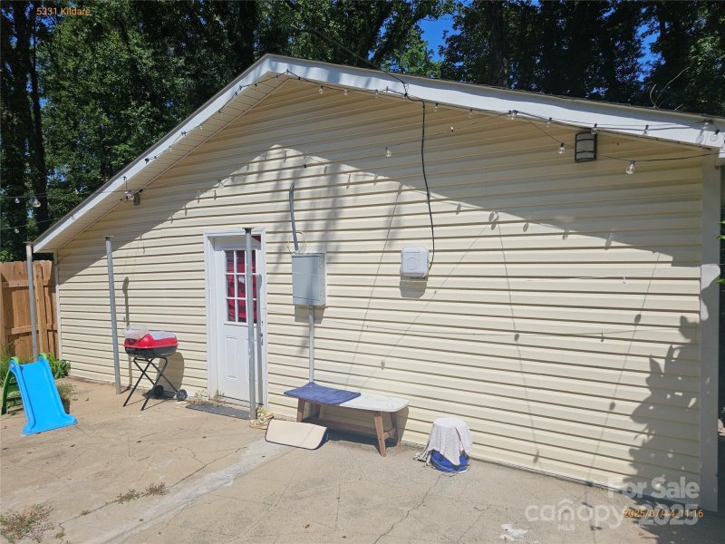 Property image 3 of 5331 Kildare Drive in Shannon Park, Charlotte, NC 28215