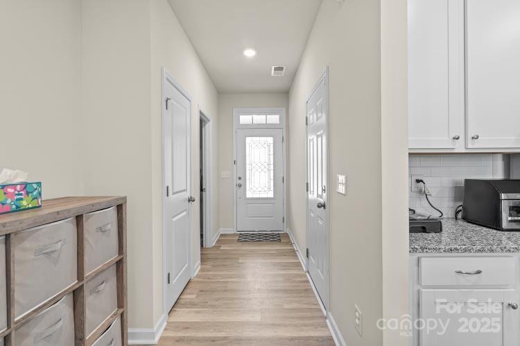 Property image 3 of 711 Still Oak Trail in Windhaven, Fort Mill, SC 29708