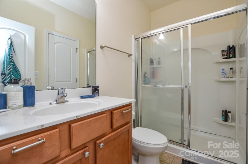 Property image 4 of 10420 Benfield Road in Prosperity Village, Charlotte, NC 28269