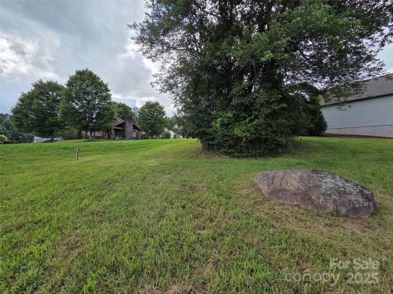 Property image 4 of 156 Triple Fairways Drive in Cummings Cove, Hendersonville, NC 28739