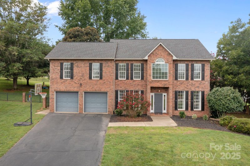 Property image 2 at 3645 Hogan Court, Conover, NC 28613