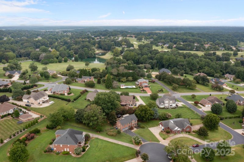 Property image 4 at 3645 Hogan Court, Conover, NC 28613