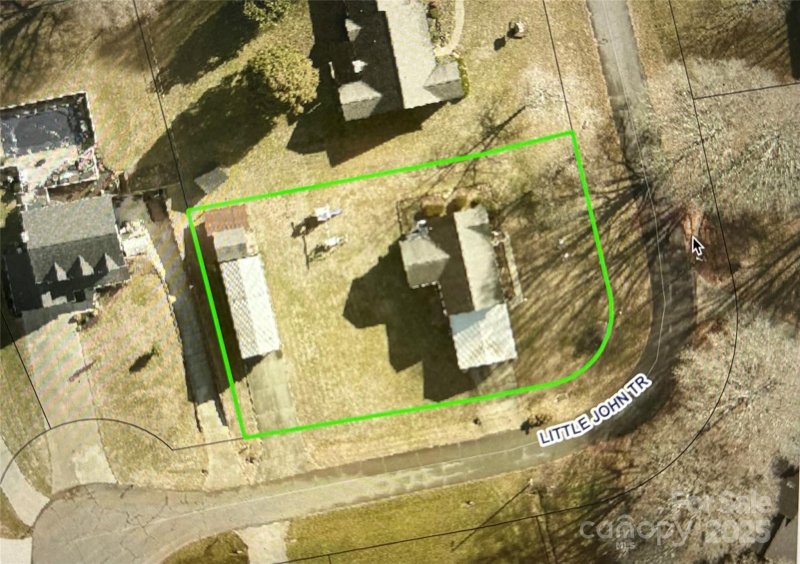 Property image 5 of 2184 Little John Trail in Pinehurst Village, Newton, NC 28658