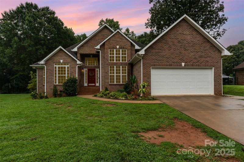 Property image 2 at 125 Stumpy Creek Road, Mooresville, NC 28117