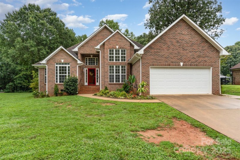 Property image 3 at 125 Stumpy Creek Road, Mooresville, NC 28117