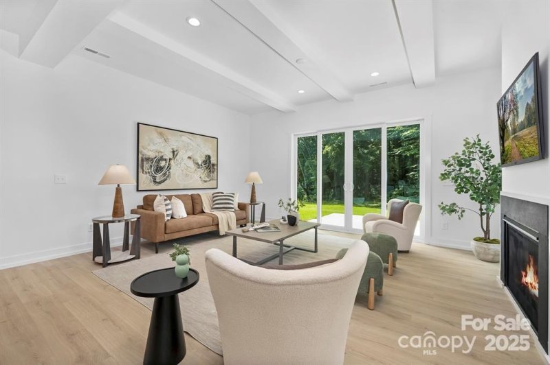 Property image 2 at 3627 Rogers Street, Charlotte, NC 28208