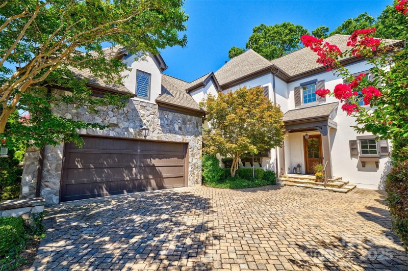 13525 Grand Palisades Parkway