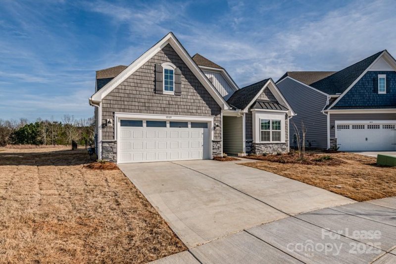 Property image 3 at 10109 Wesleyan Hall Drive, Charlotte, NC 28273