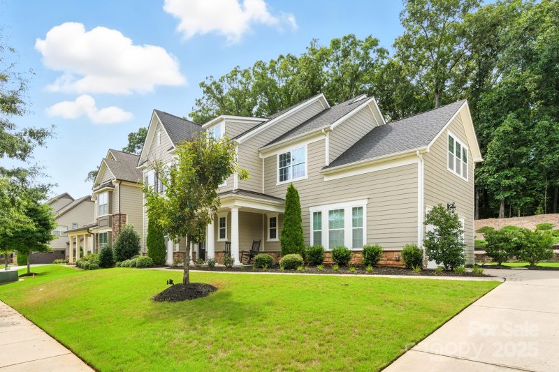 Property image 3 of 11216 Preservation Lane in Chapel Cove, Charlotte, NC 28278